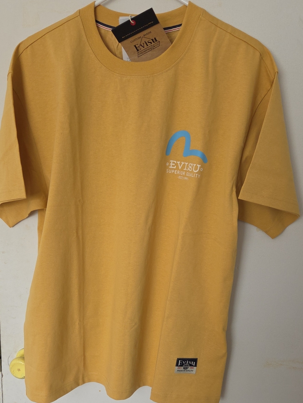 Evisu Godhead Daicock Printed T-shirt In Beige (M)